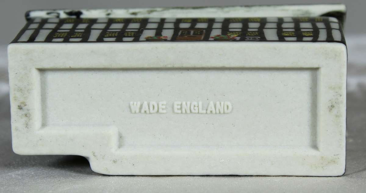 Wade Whimsey's House - Stag Hotel