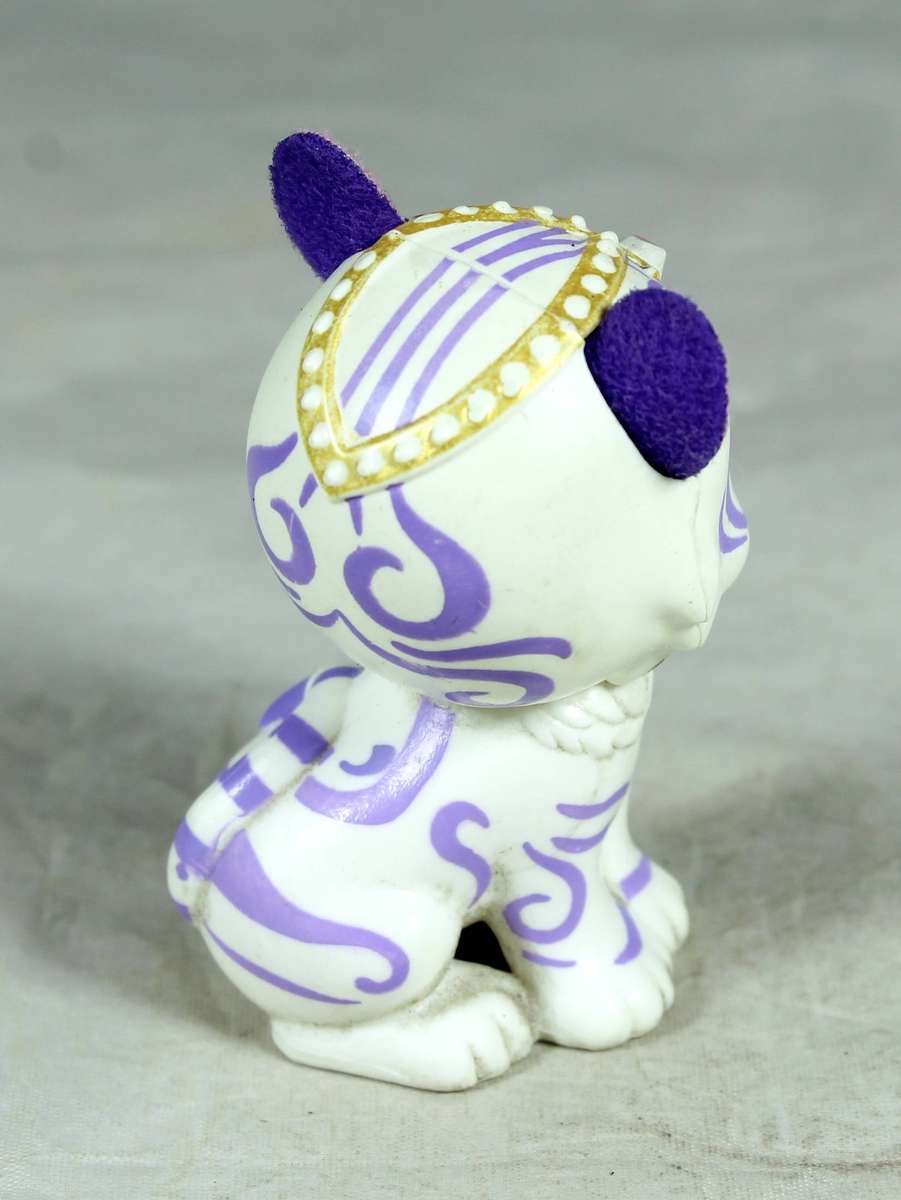 Nahal Shimmer & Shine figurine