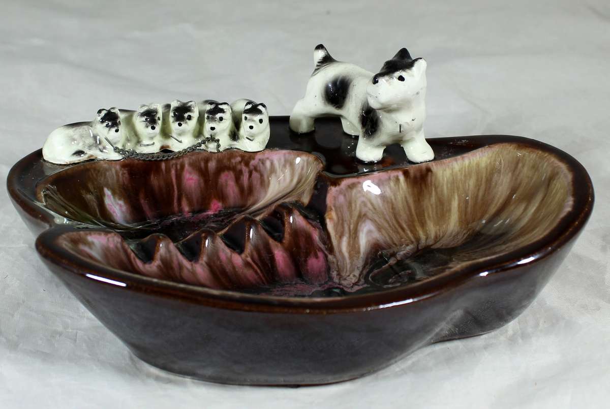 Dog with puppies - Condiment bowl