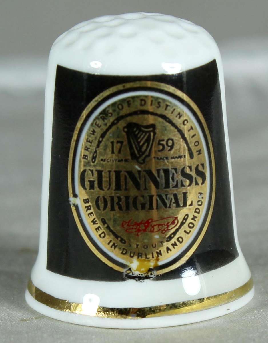 Bone China - Advertising thimble - Guiness