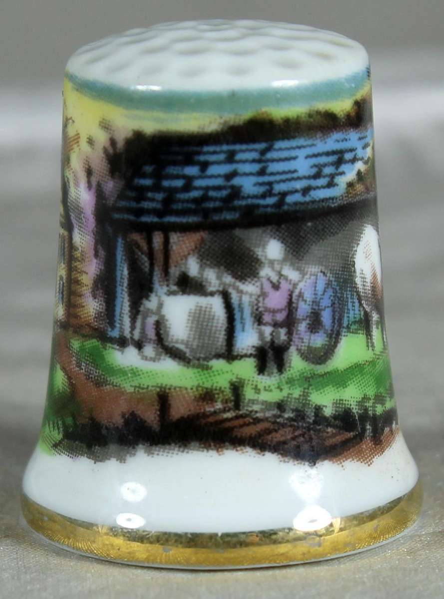 Bone China thimble - Pasture scene