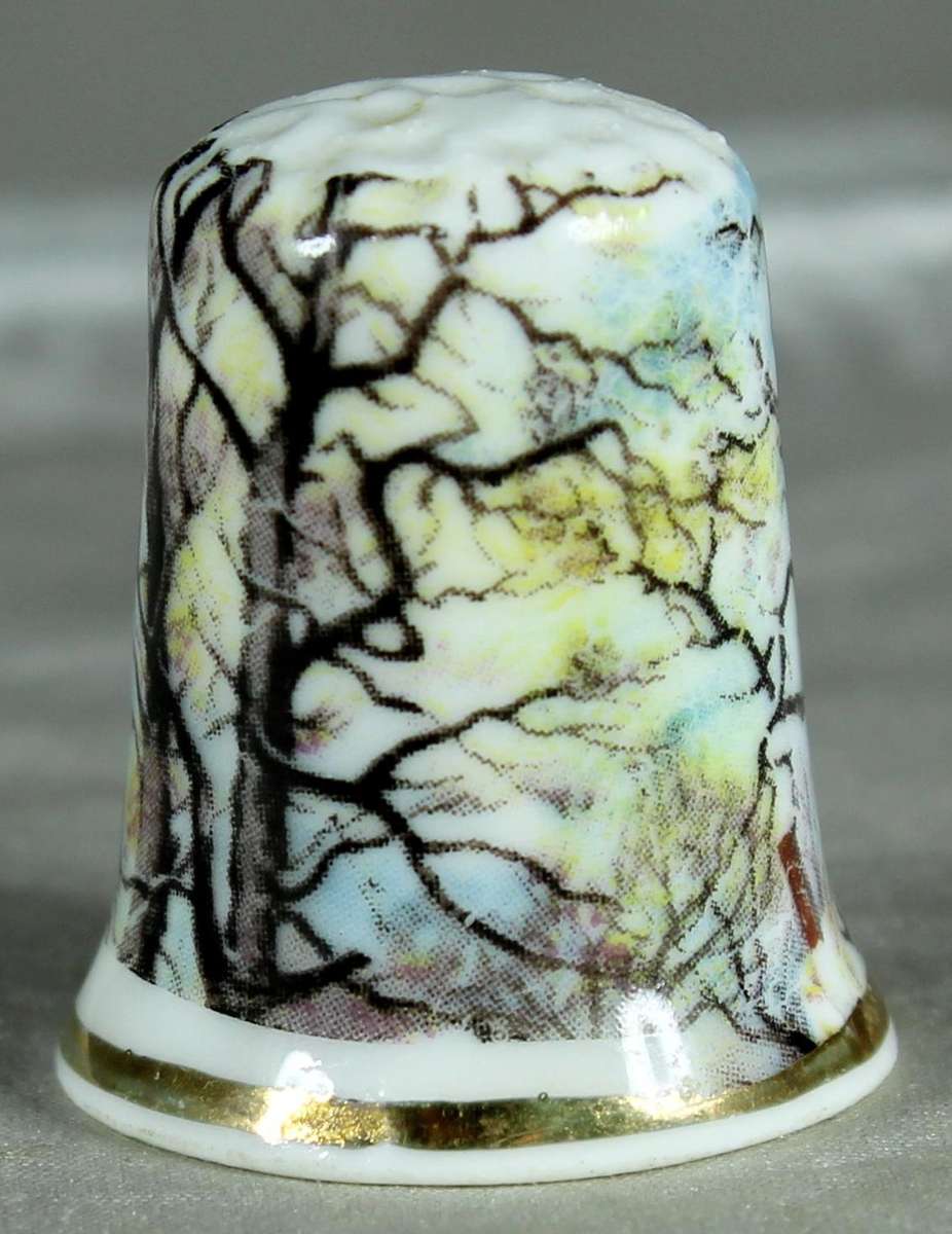 Bone China thimble - snow scene