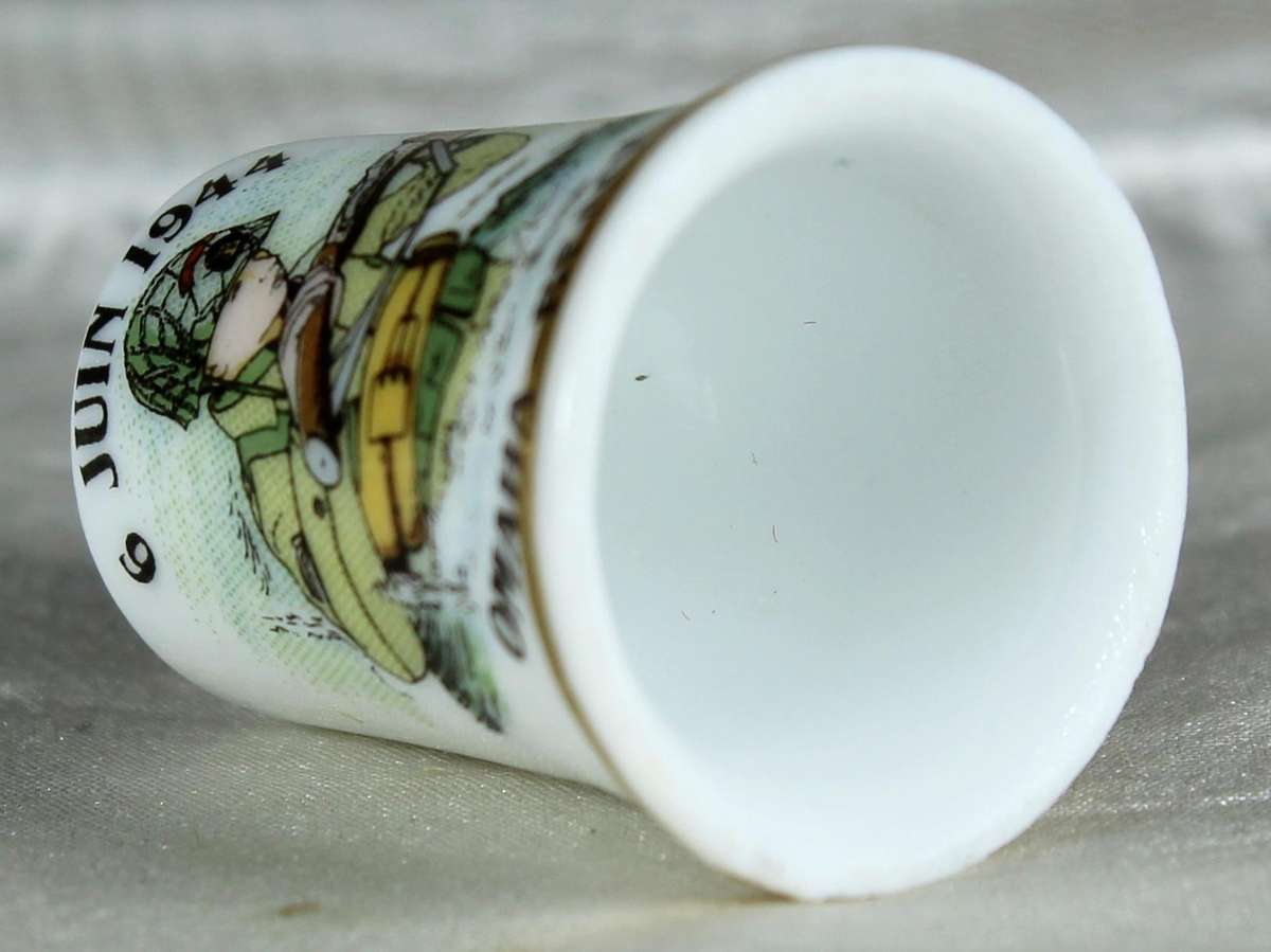 Bone China thimble - Omaha beach - 6 June 1944