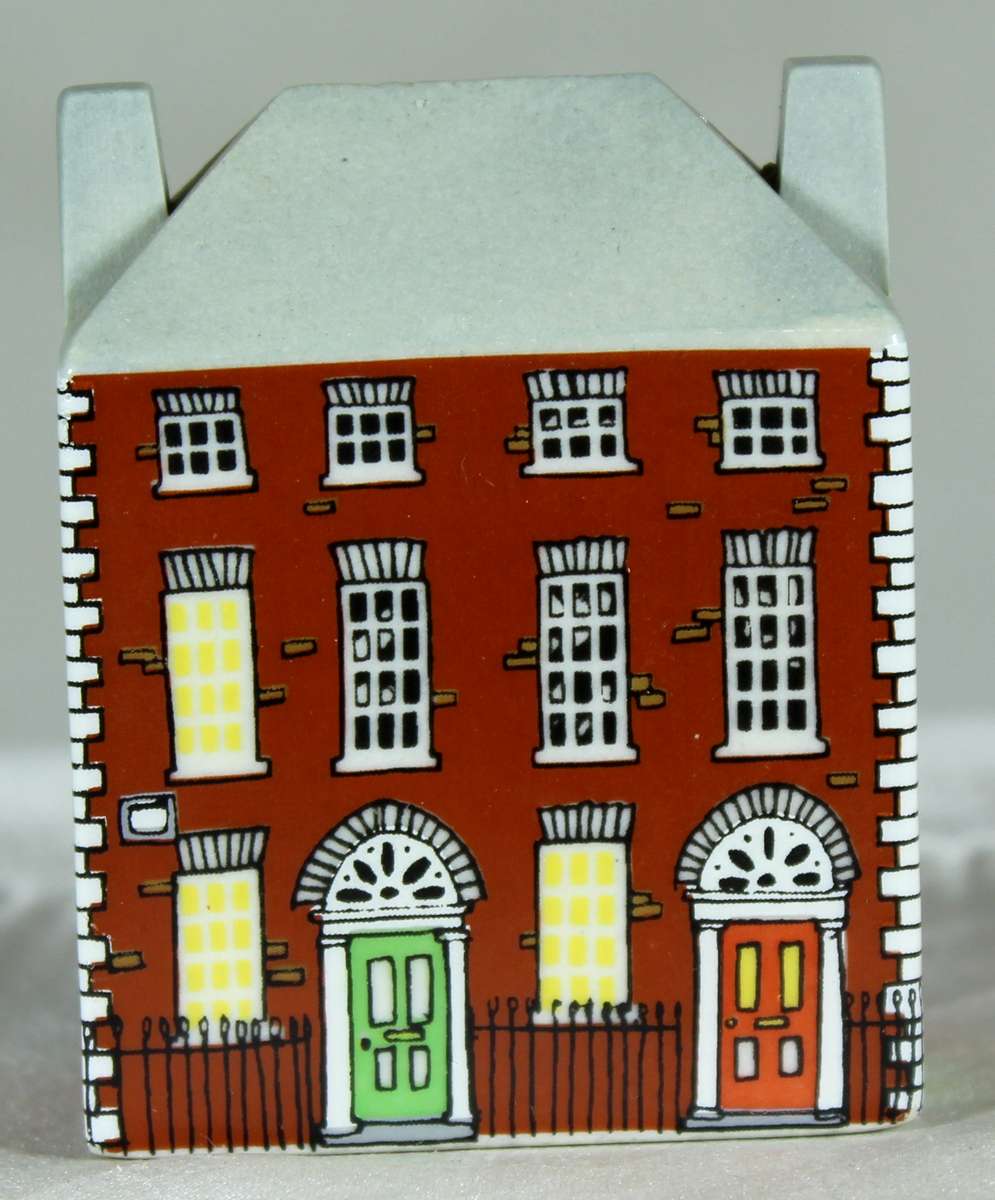 Wade Whimsey's Houses - The Dentist House