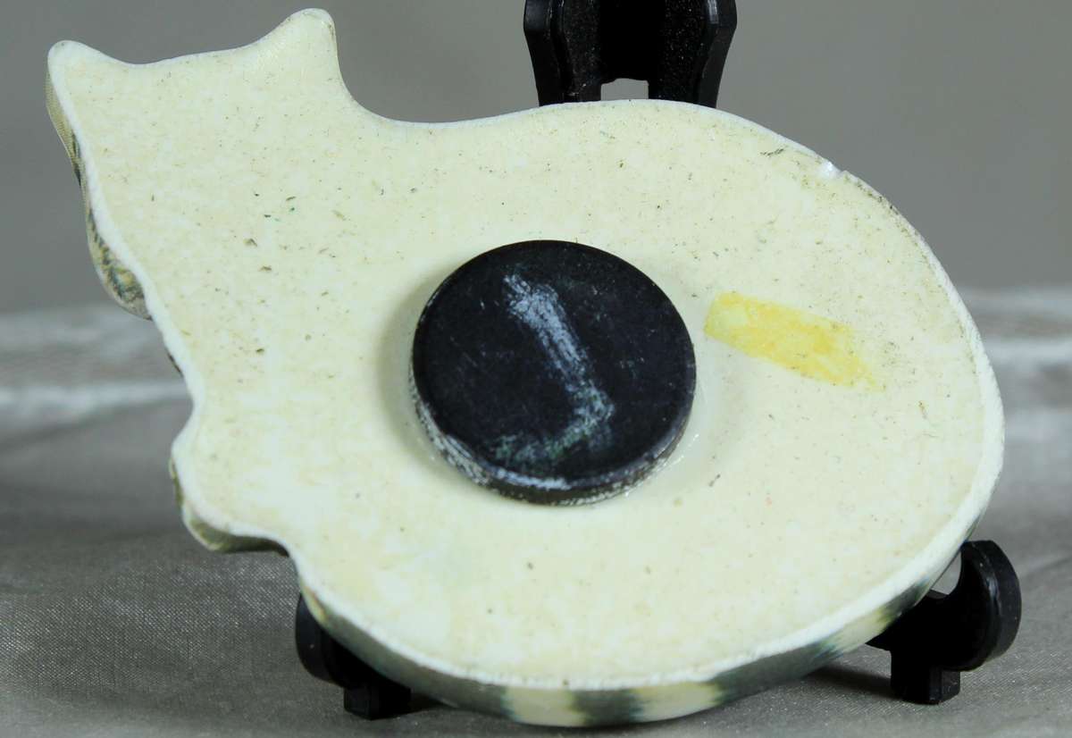 Black striped cat fridge magnet