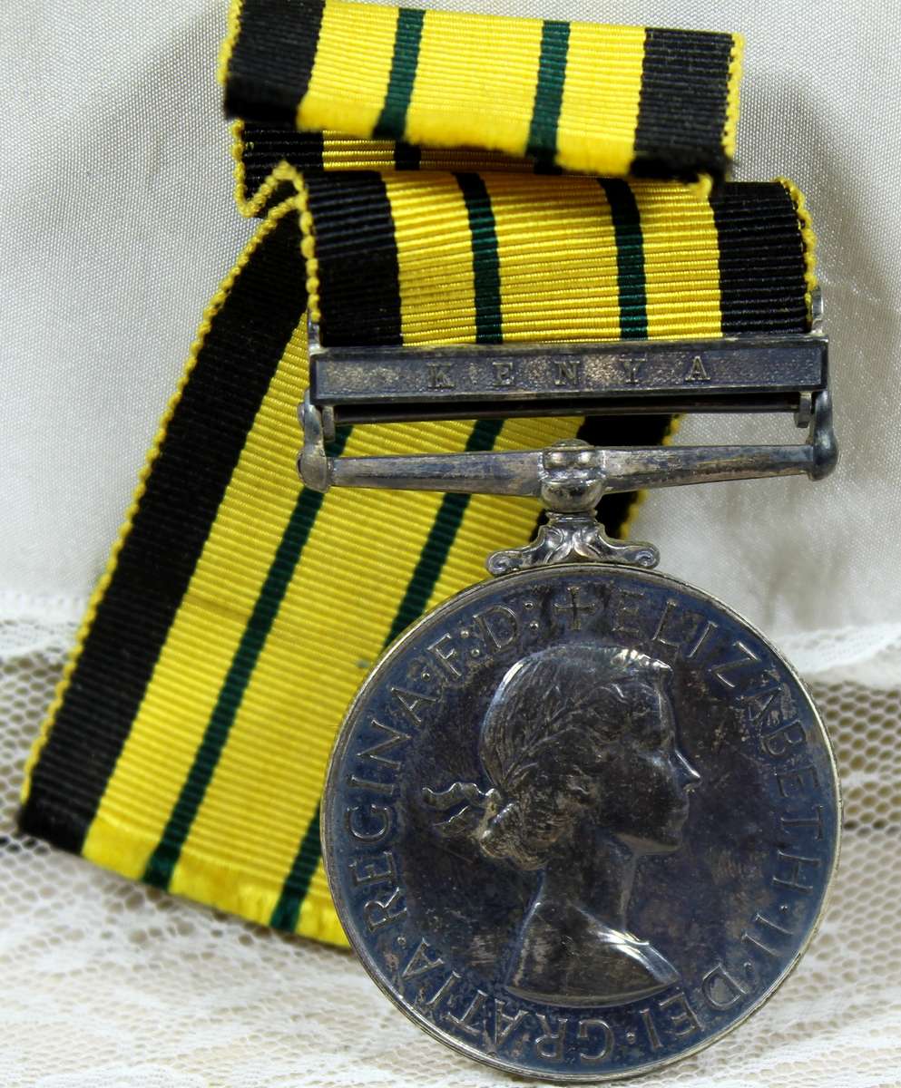 Africa general service medal - Kenya - KAR - PTE - HG Heimberg