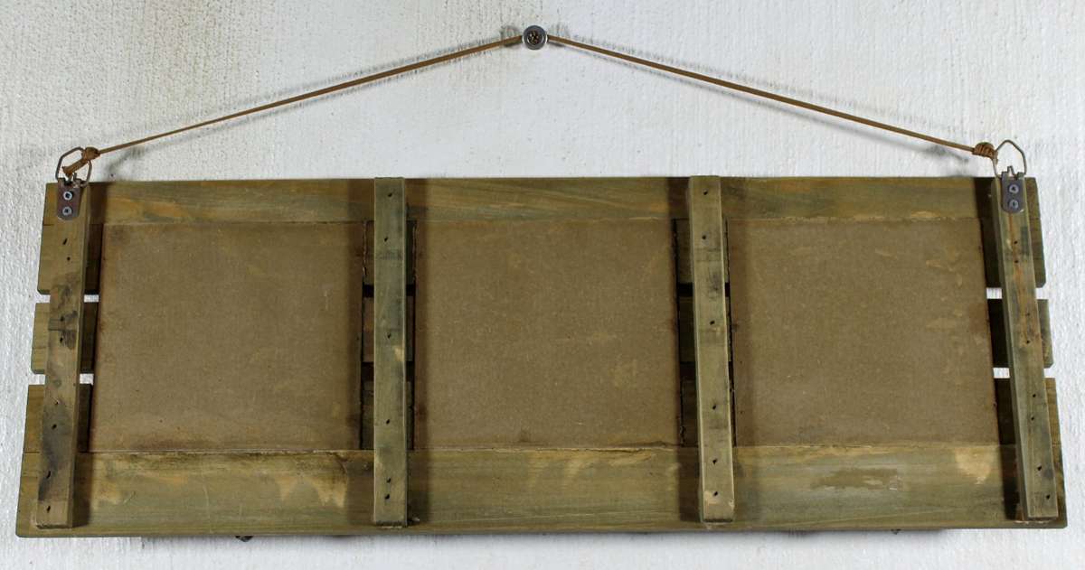 Chicken tile & wood wall hanging with hooks