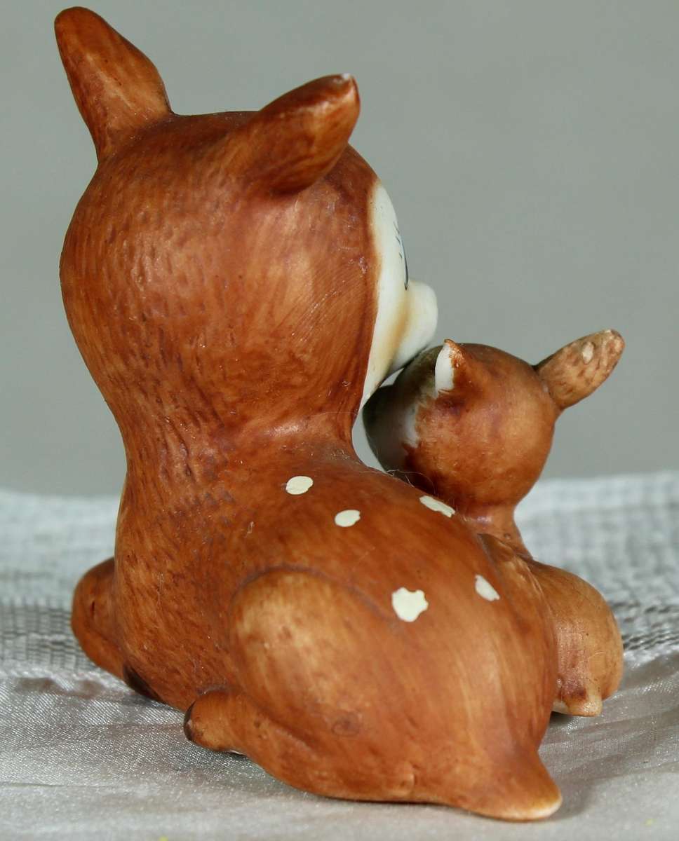 Small mother & child deer