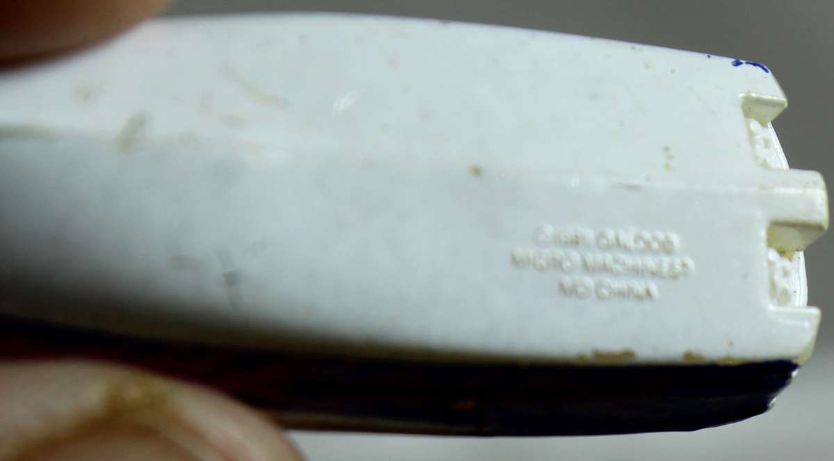 Micro Machines - Galoob - Speed boat with crew