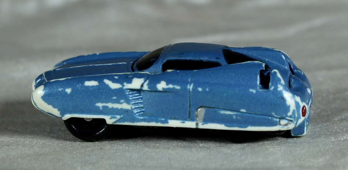 Micro Machines - LGTI - Alfa Romeo BAT 7