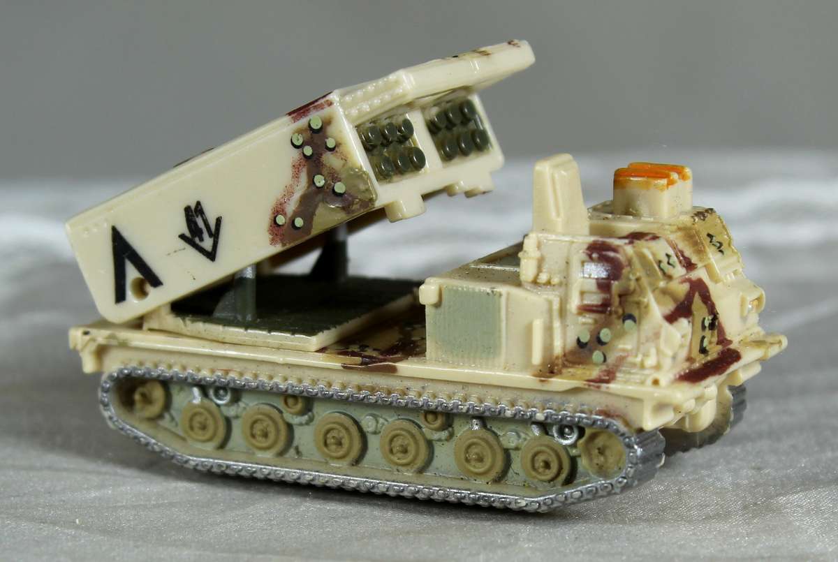Micro Machines - LGT - M270 MLRS rocket launcher