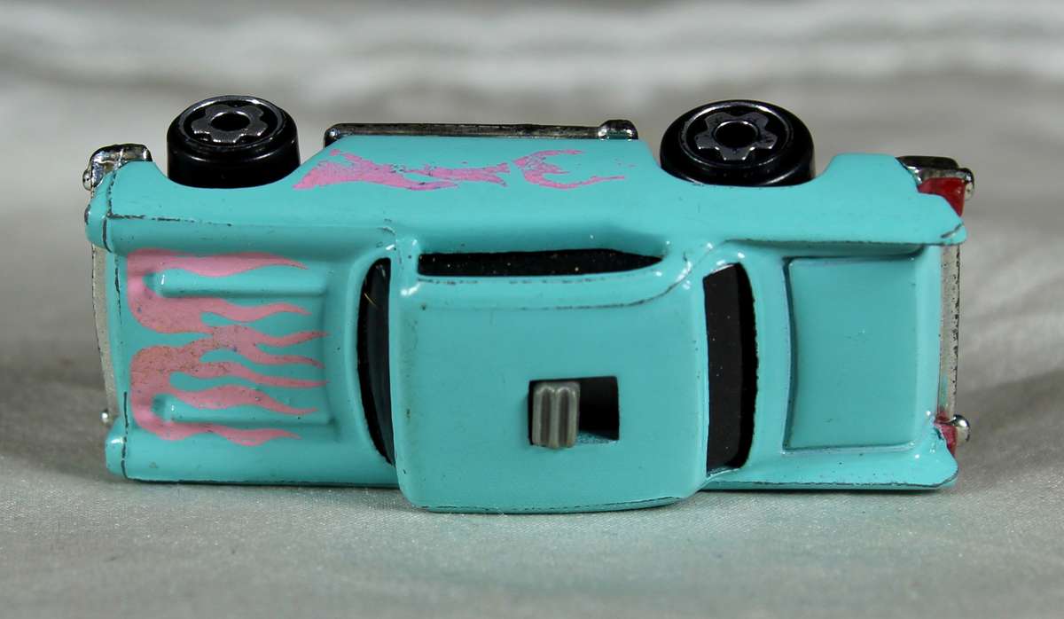 Hotwheels - Chev Bel-Air -  Mini light micro racer