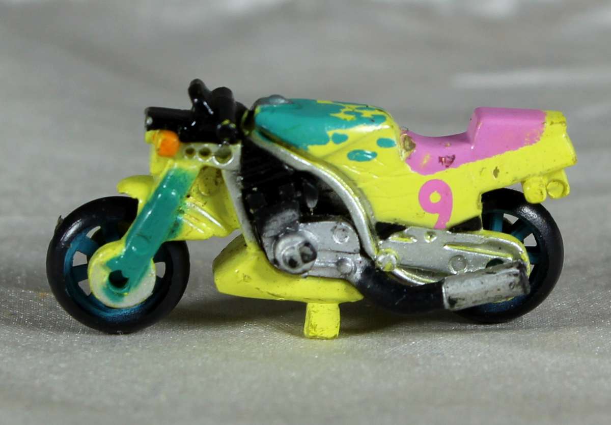 Micro Machines - Honda CBR 400