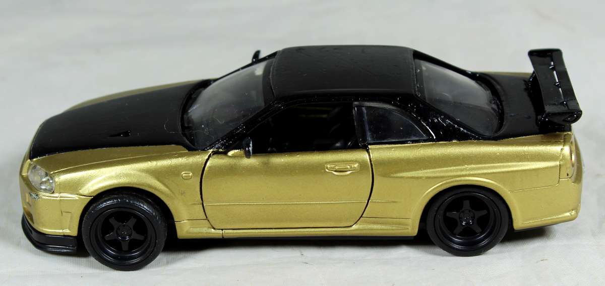 New Ray - Nissan GTR