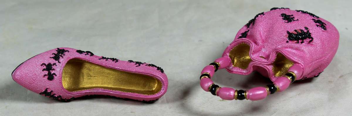 Mini molded shoe & handbag - pink