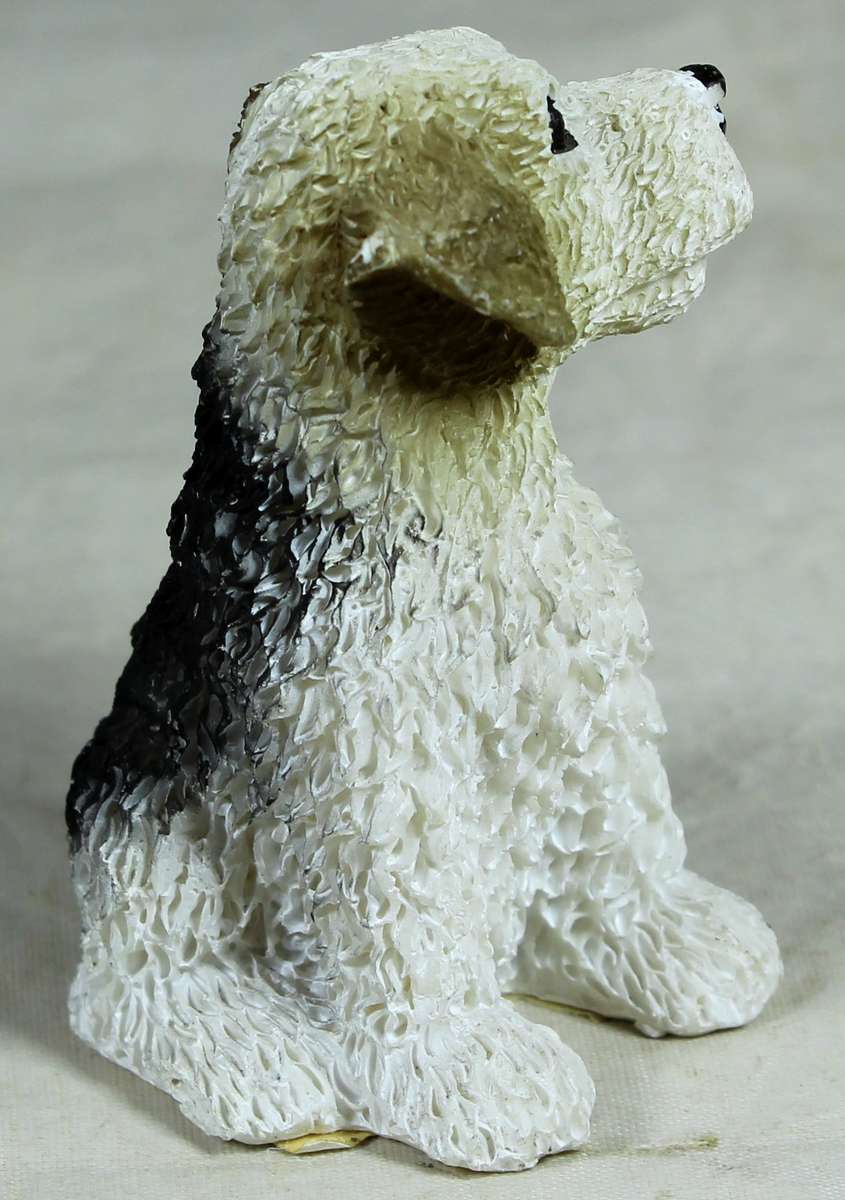 Resin wire haired terrier