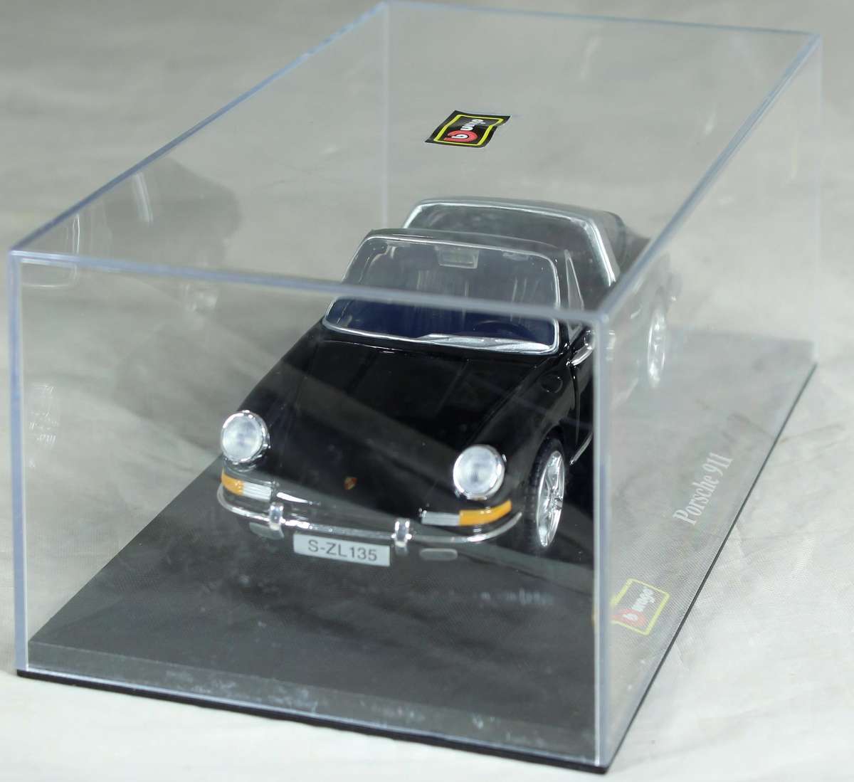 Burago - Porsche 911