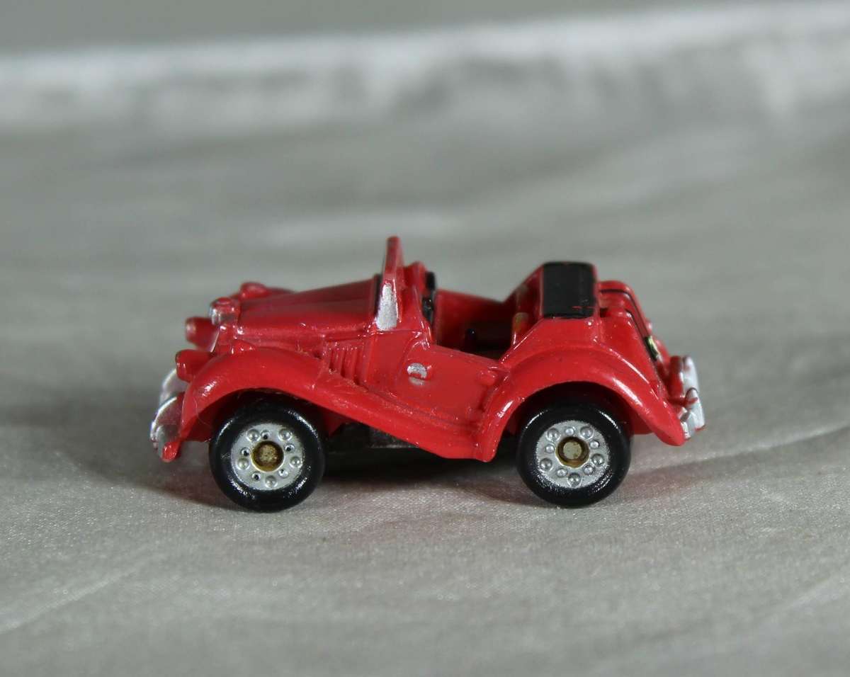 Micro Machines - Galoob (1986) - MG TF convertible