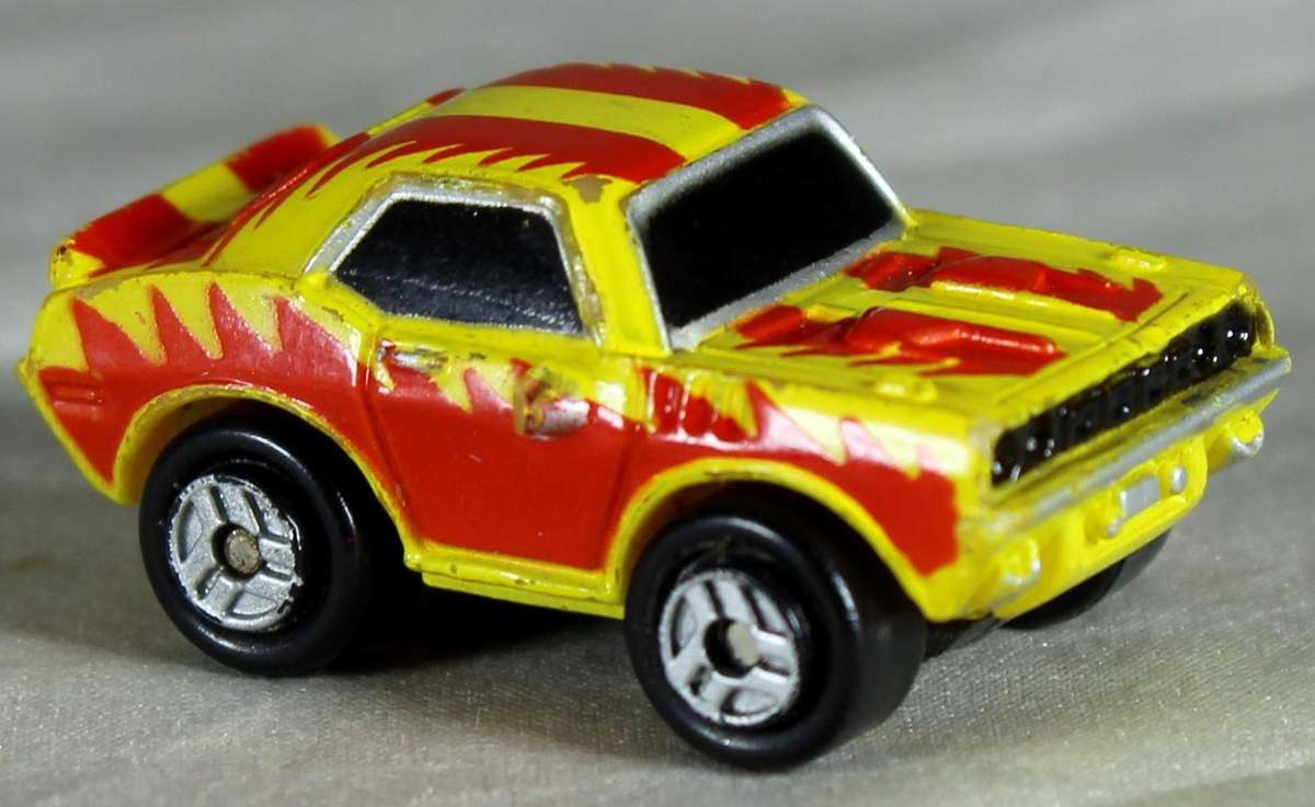 Micro Machines - Galoob - 71' Plymouth Barracuda (1989)