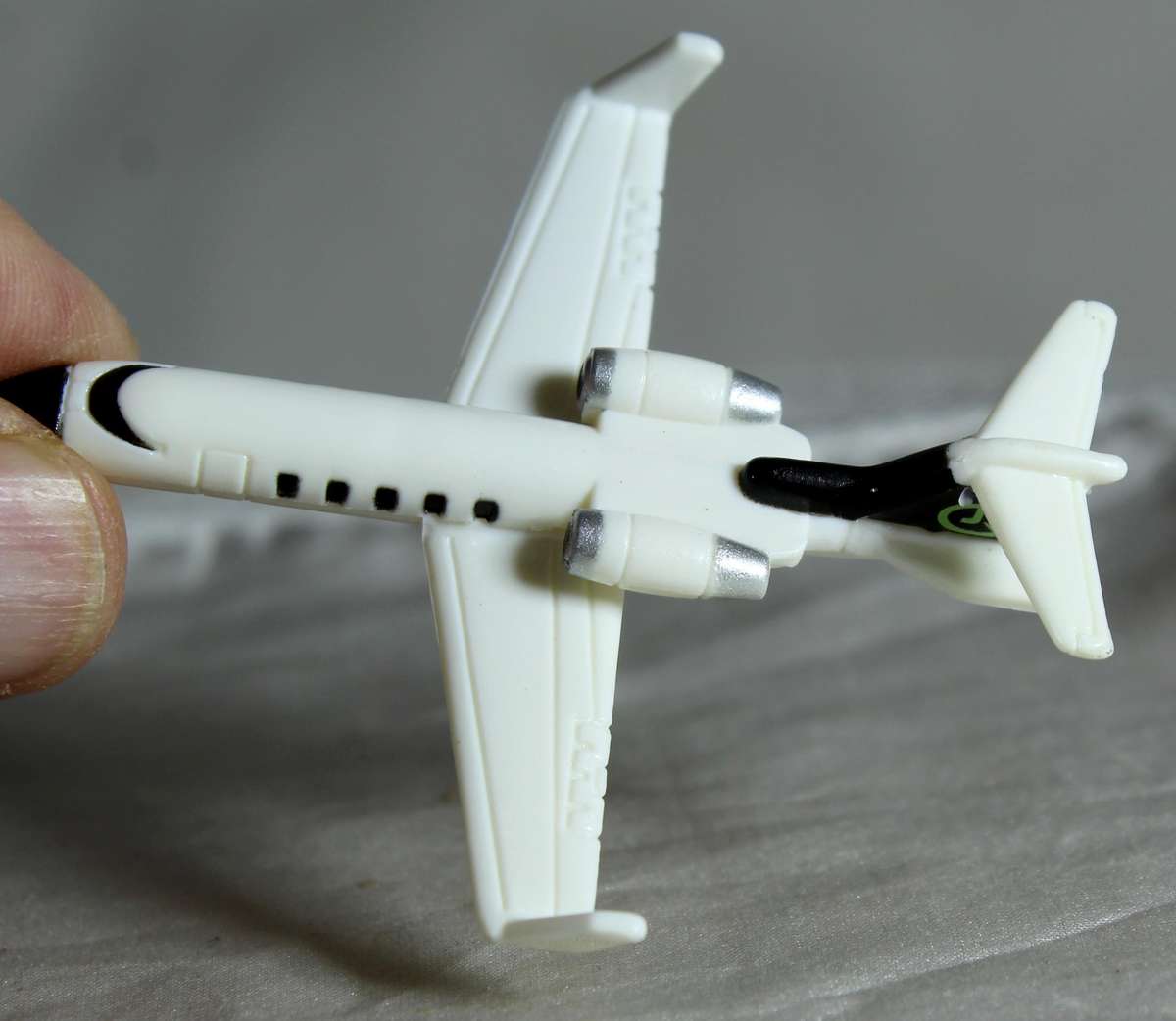 Micro Machines - LGT - Quest Lear jet (1996)