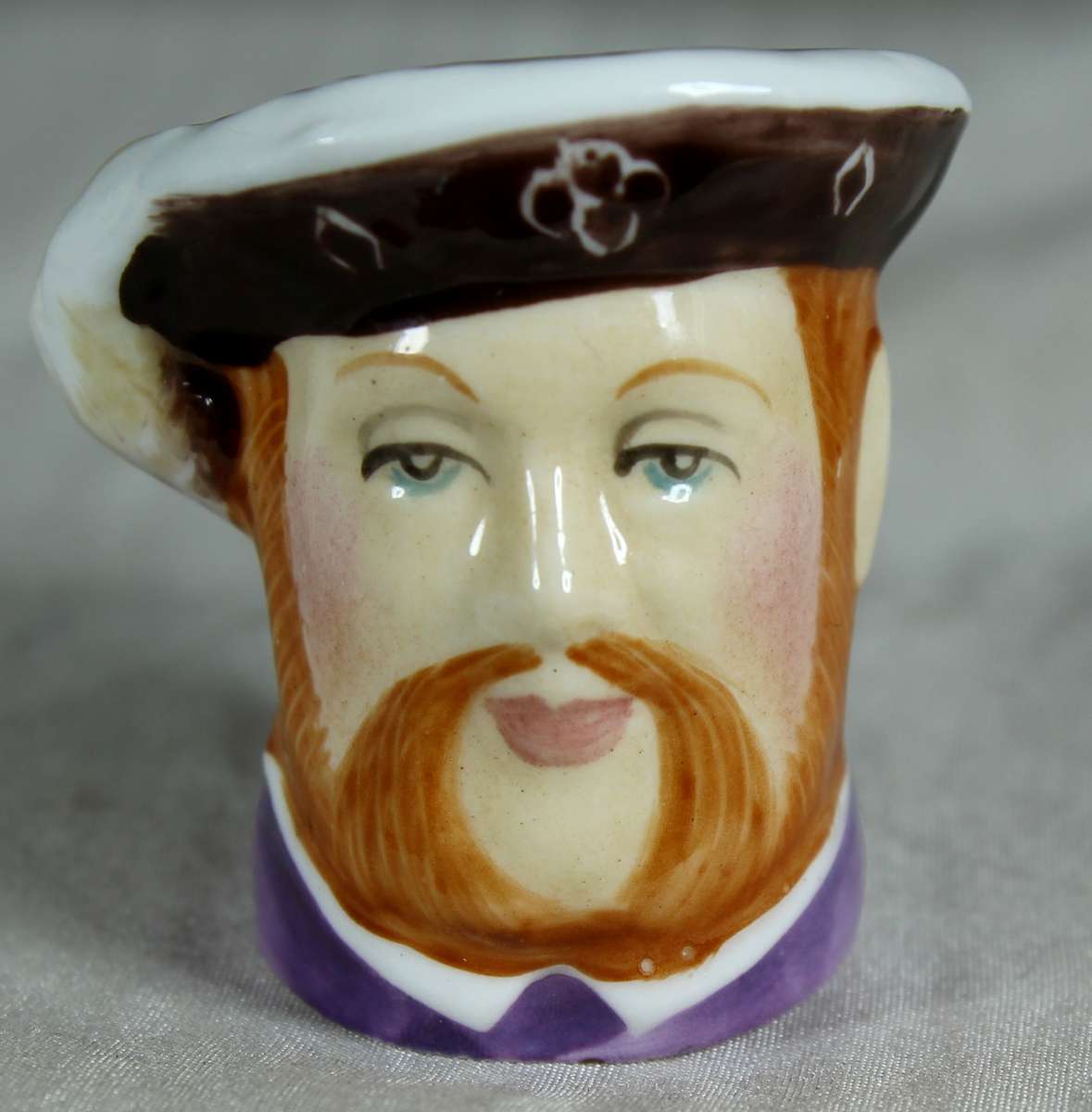 Staffordshire thimble - King Henry VIII