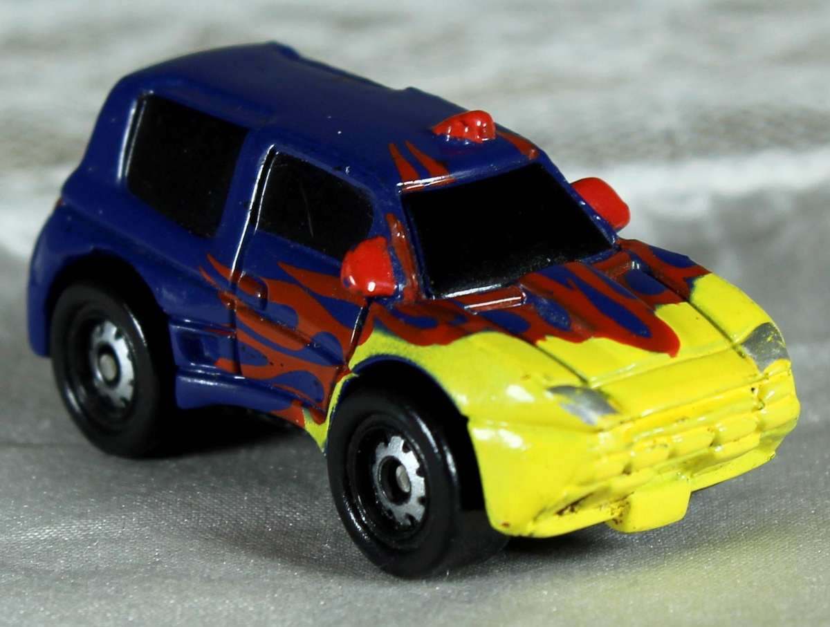 Micro machines - Hasbro - blazer stunt car (2002)