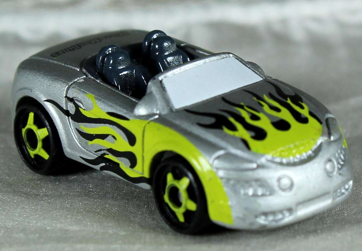 Micro machines - Hasbro - turbo tower, racin' case vehicle (rare)