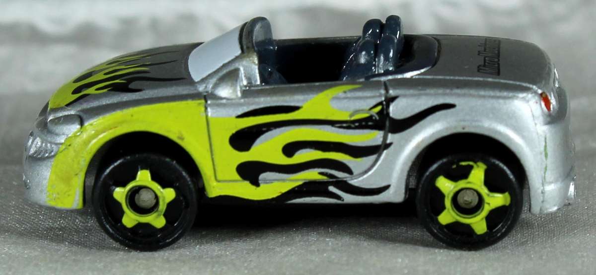 Micro machines - Hasbro - turbo tower, racin' case vehicle (rare)