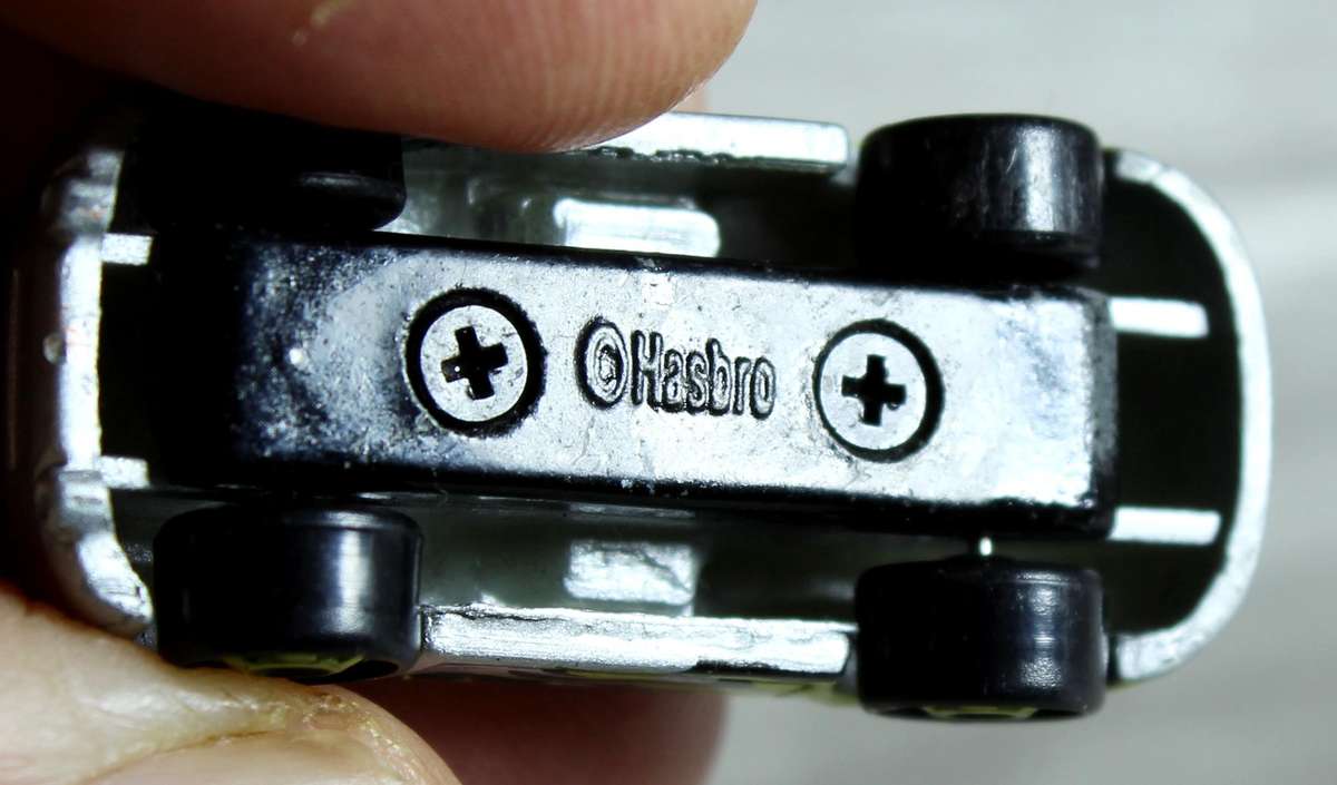 Micro machines - Hasbro - turbo tower, racin' case vehicle (rare)