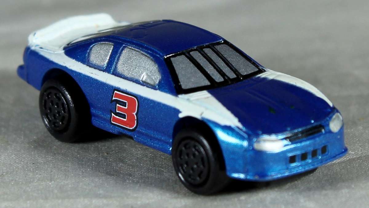 Micro machines - Hasbro - Chev Monte Carlo #3 NASCAR (1999)