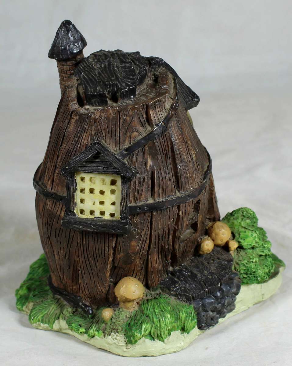 Micke Mouse - Piggy's barrel house