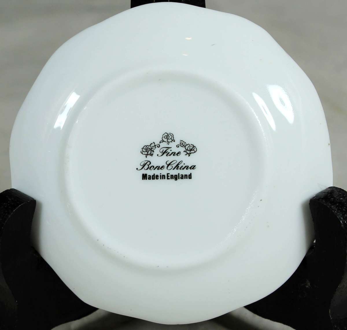 Small display plate - Fine bone China - Purple emperor butterfly