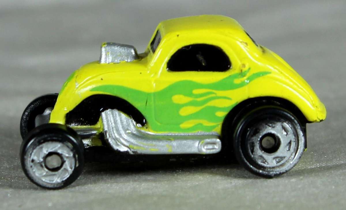 Micro Machines - Fiat Topolino racer