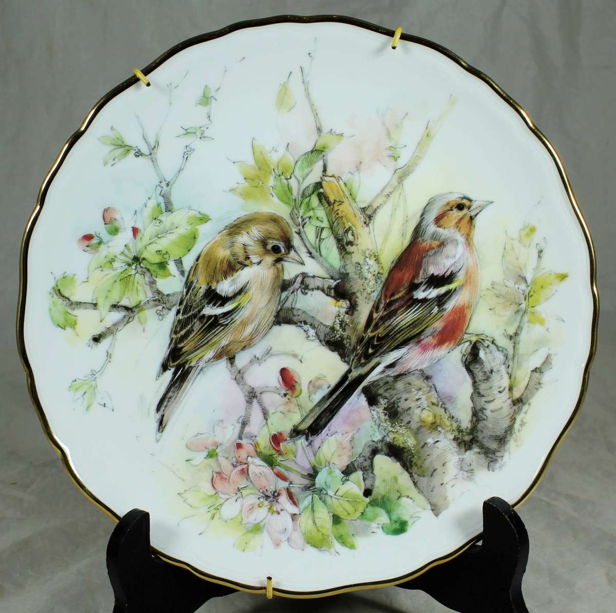Royal Albert - garden birds #4 Chaffinch - display plate