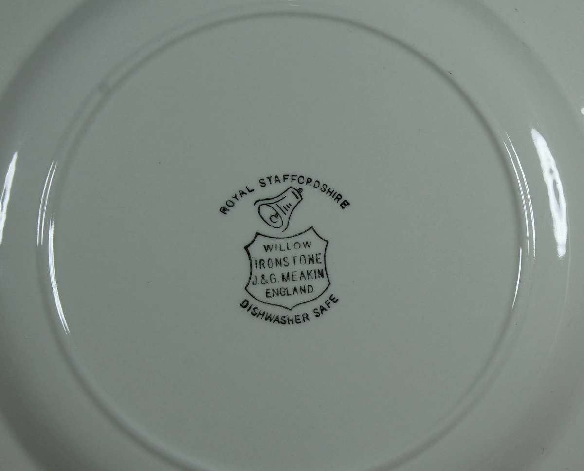 Royal Staffordshire - blue willow - small platter