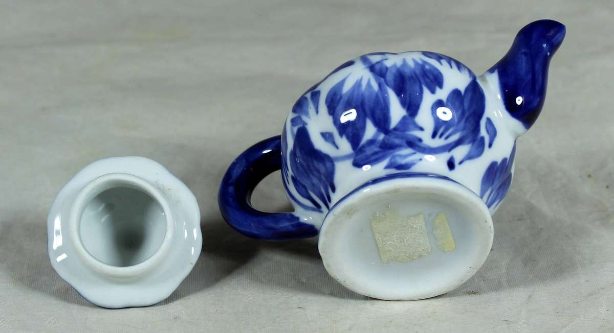 Small blue & white teapot