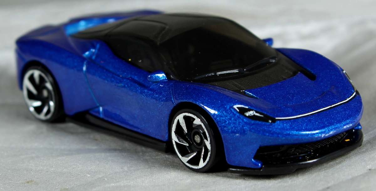 Hotwheels - Automibili Pininfarina Battista