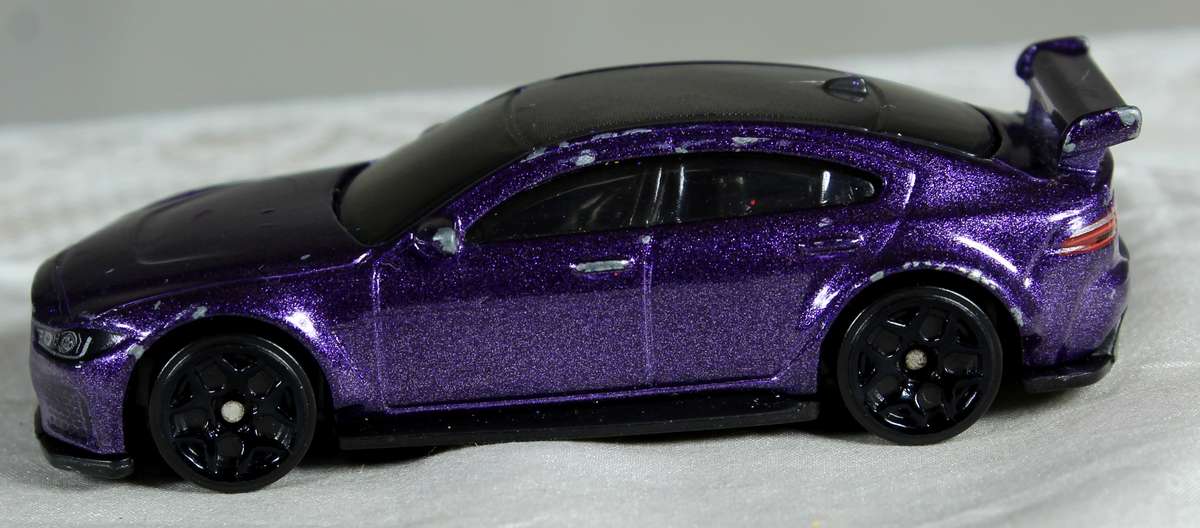 Hotwheels - Jaguar XE SV Project 8