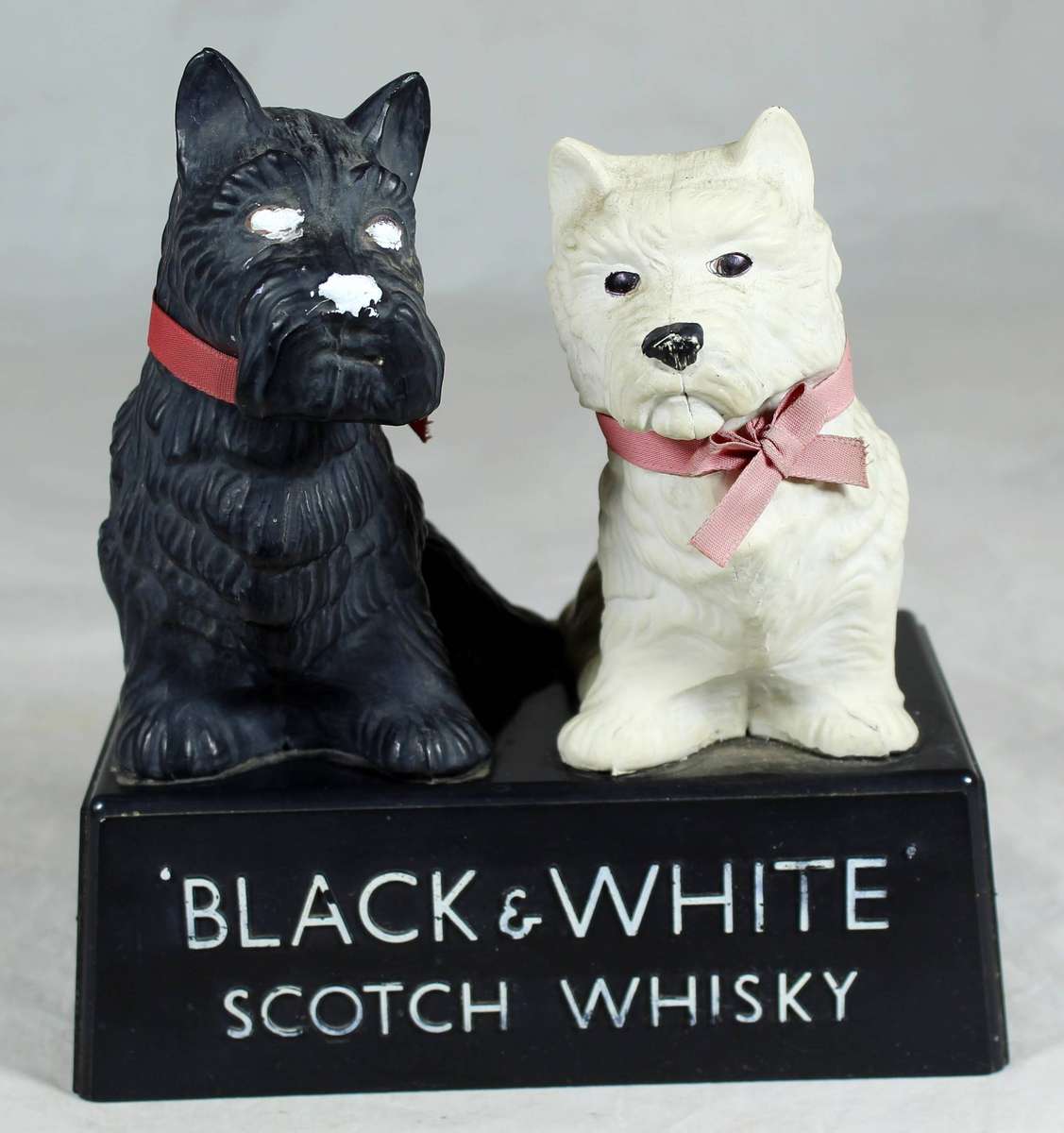 Buchanan's black & white whiskey doggies - plastic