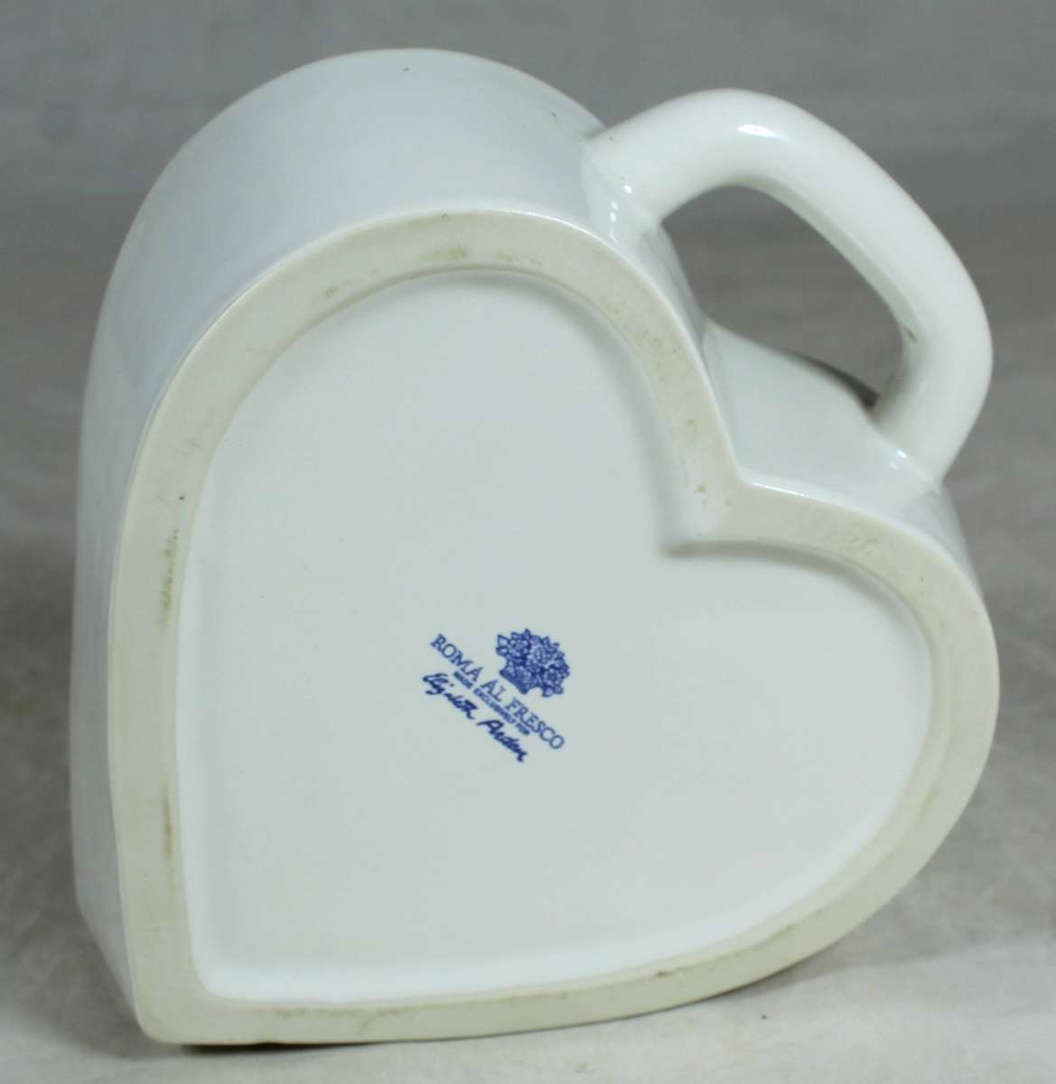 Elizabeth Arden - Roma Al Fresco - Heart shaped dish