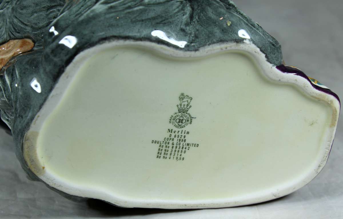 Royal Doulton - Merlin with owl D6529 - Toby Jug