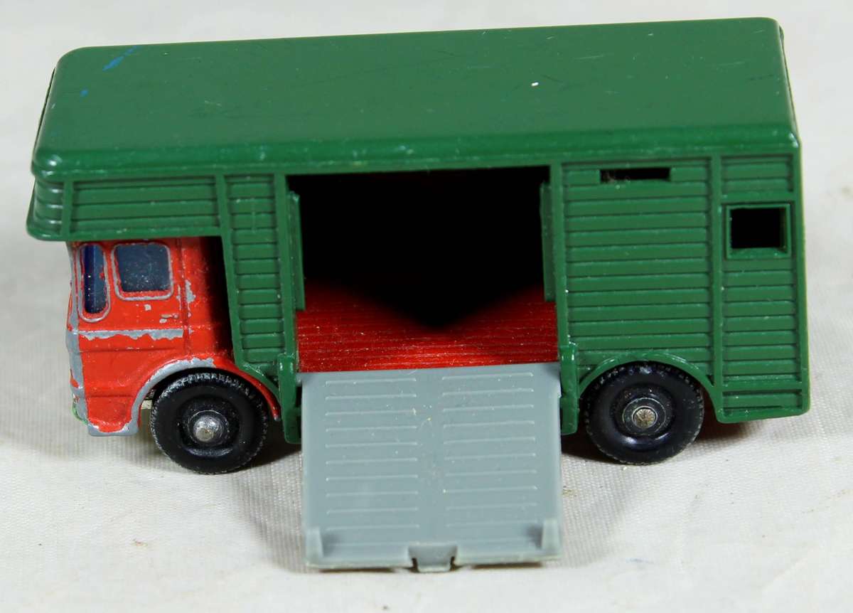 Matchbox - Lesney no17 Horsebox