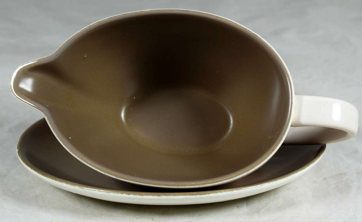 Poole gravy boat and saucer
