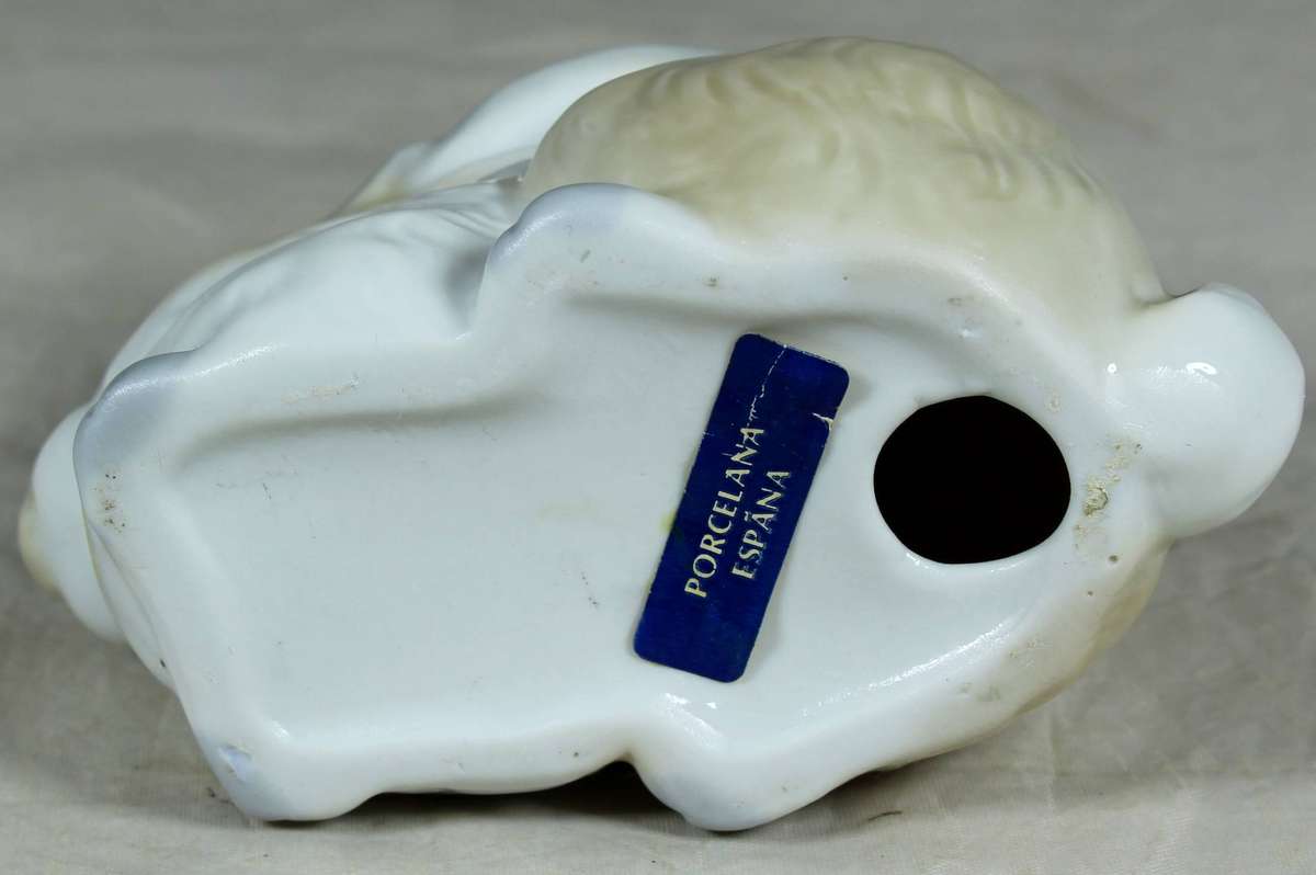 Spanish made porcelain rabbit