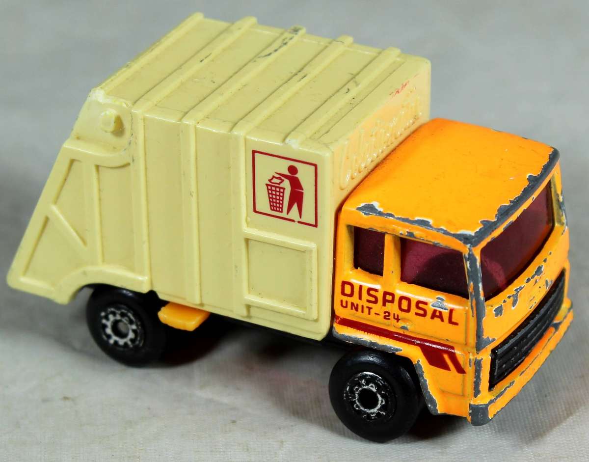 Matchbox - Superfast Refuse Truck