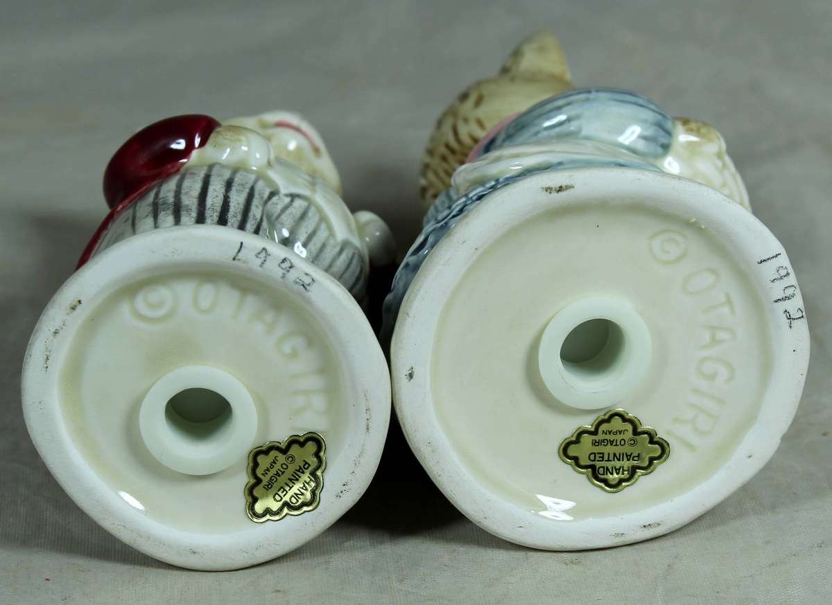 Pair of Otagiri (Japan) - Hand painted salt & pepper shakers