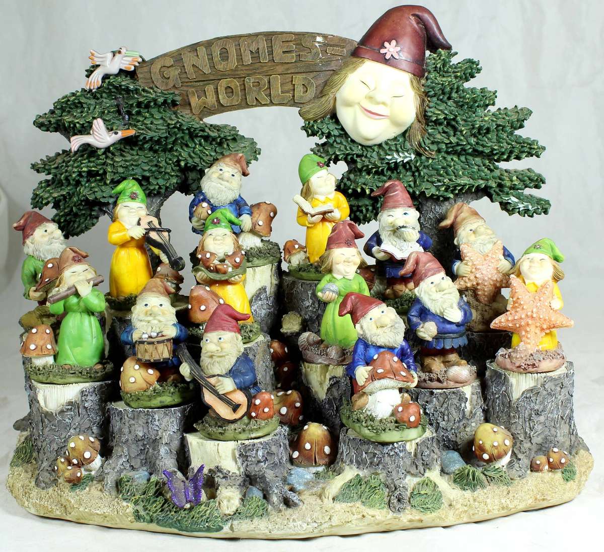 Gnomes World - 14 Gnomes on a stand
