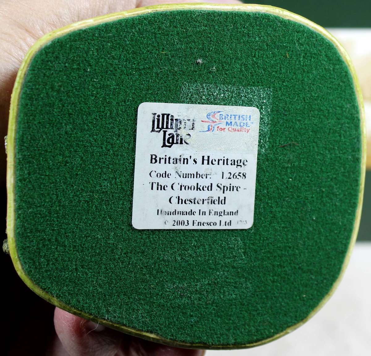 Lilliput Lane - The Crooked Spire, Chesterfield - With Deeds certificate - Boxed