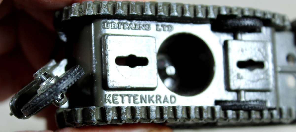 Britains deetail - Kettenkrad tracked motorcycle