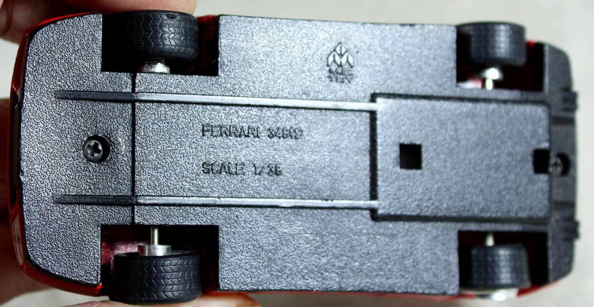 MC toy - Ferrari 348 TS